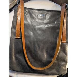 Tignanello Black Leather Hobo Bag Shoulder Bag Zip Top Silver Hardware